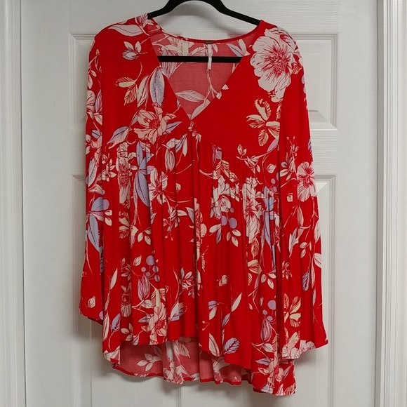 Free People Bella Top - Picture 2 of 5